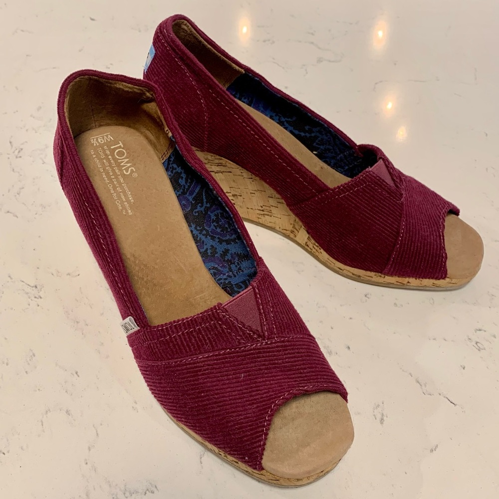 TOMS Corduroy Cork Wedge Size 9.5 Peep Toe Wine Plum NWOT